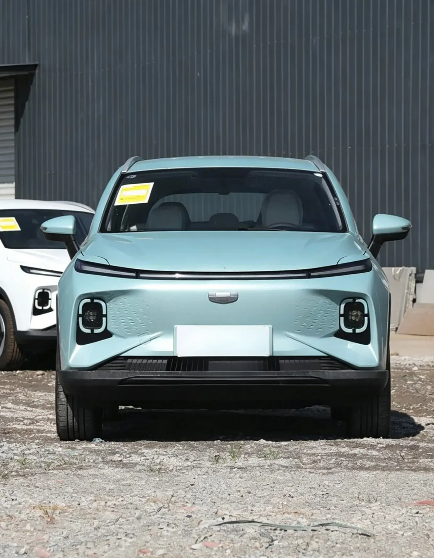 imgi_41_Low-Price-2024-Geely-Geometry-E-Firefly-401km-Range-Bev-Subcompact-SUV-for-Sale 2026 Geely Geometry E Firefly 401km Range Bev Subcompact SUV– In Stock in China | CAR IN CHINA - Image 1