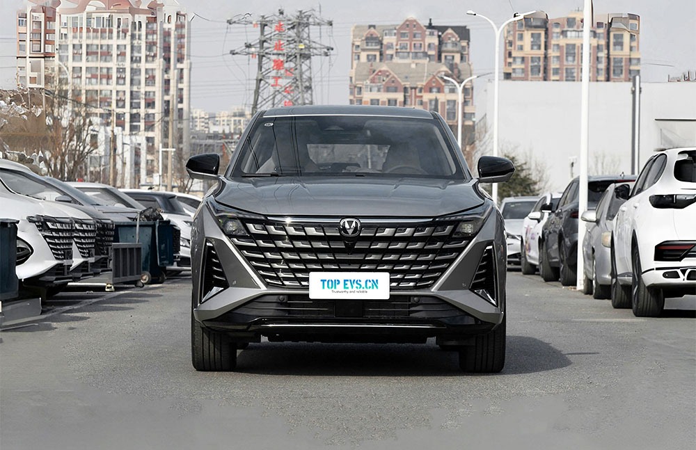 imgi_3_1_3(55) Changan UNI-Z PHEV 2026– China Export Vehicle | CAR IN CHINA - Image 1